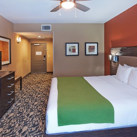 Holiday Inn Express & Suites North Dallas At Preston By Ihg Екстер'єр фото