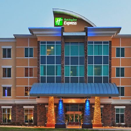 Holiday Inn Express & Suites North Dallas At Preston By Ihg Екстер'єр фото