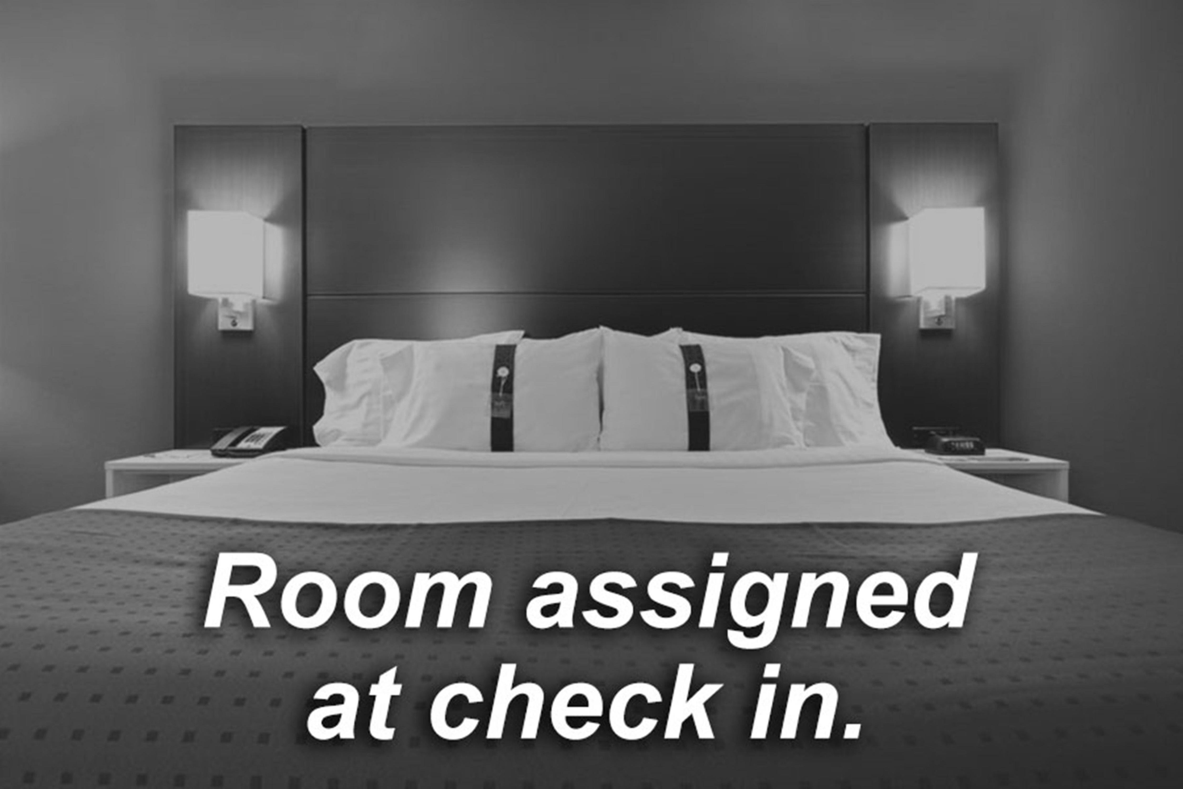 Holiday Inn Express & Suites North Dallas At Preston By Ihg Екстер'єр фото
