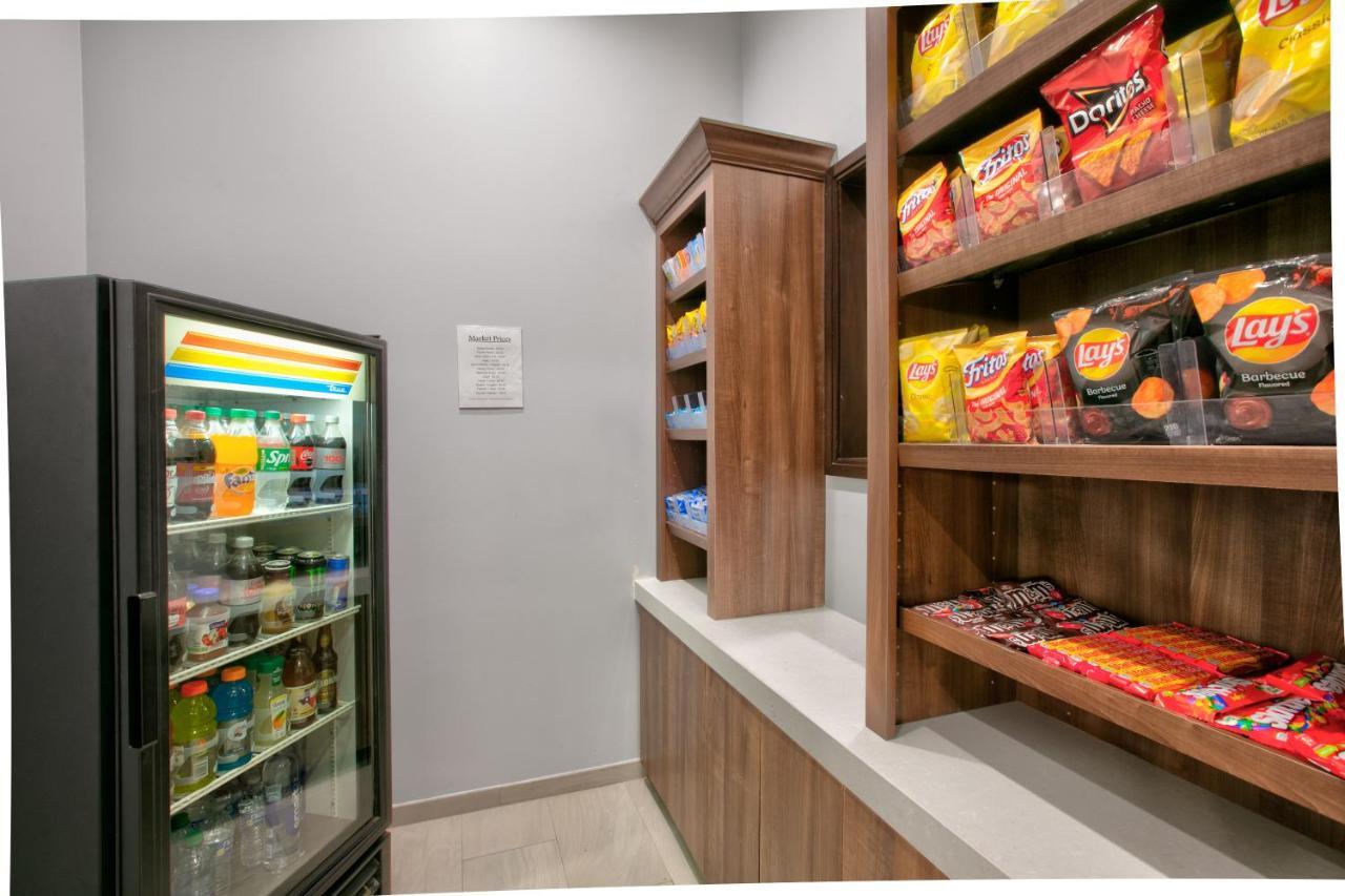 Holiday Inn Express & Suites North Dallas At Preston By Ihg Екстер'єр фото