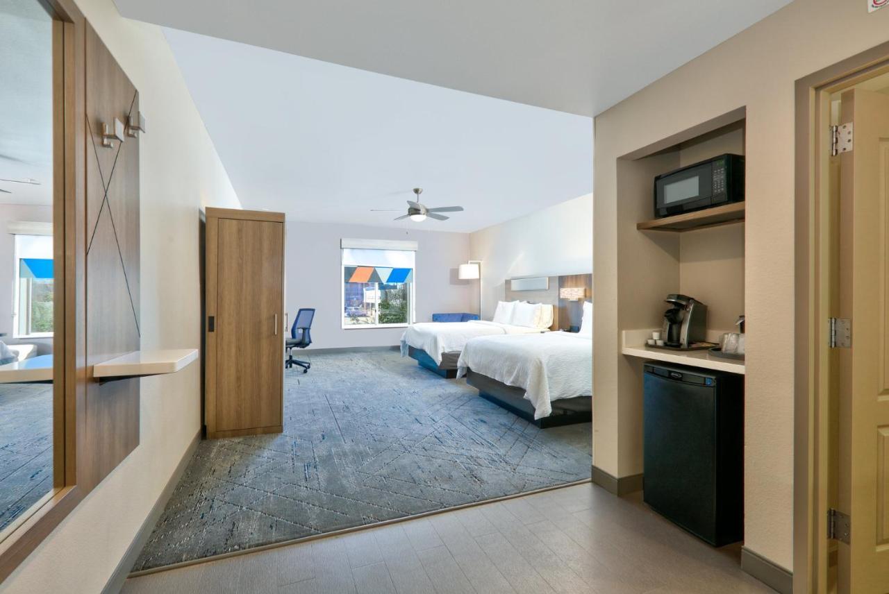 Holiday Inn Express & Suites North Dallas At Preston By Ihg Екстер'єр фото