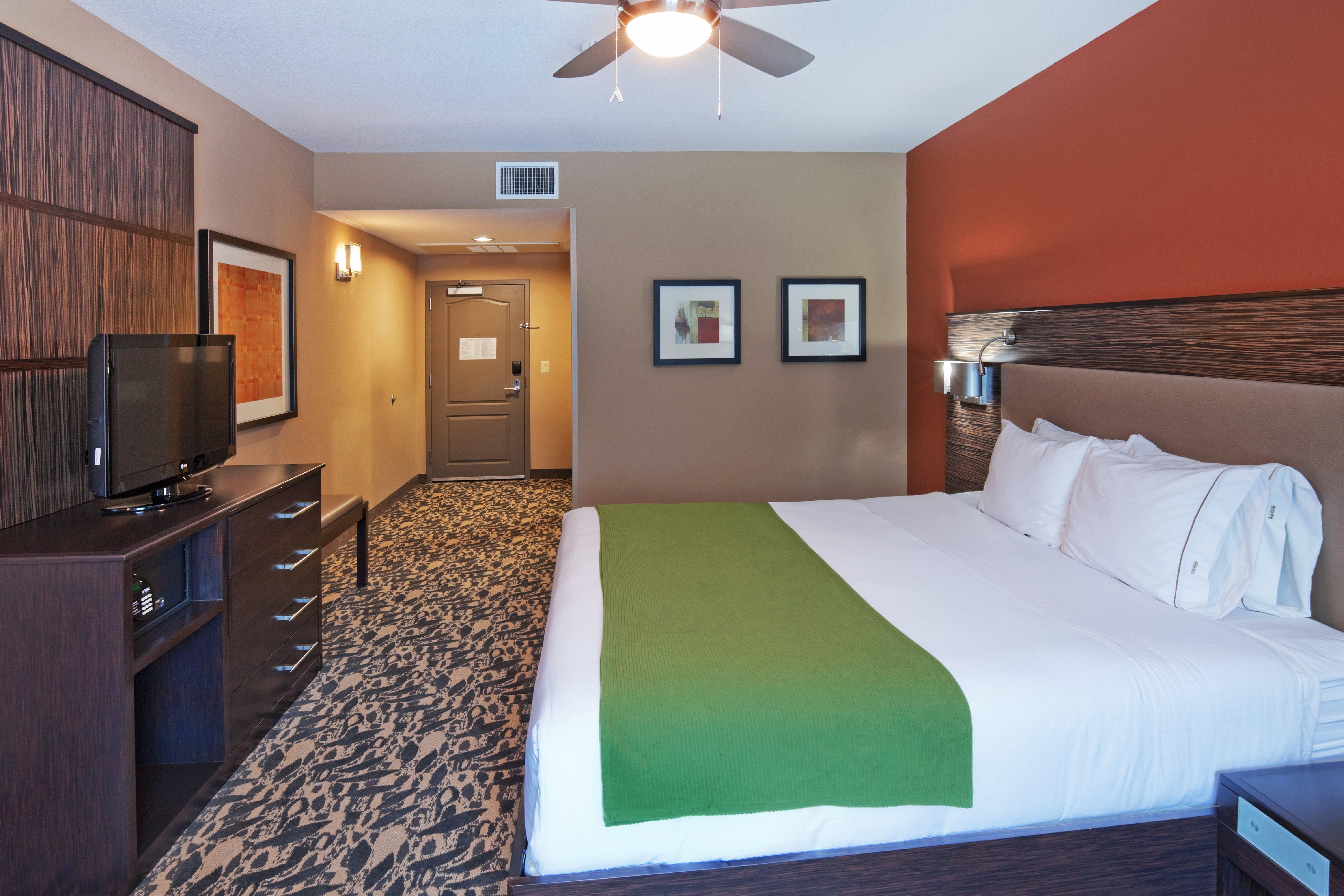 Holiday Inn Express & Suites North Dallas At Preston By Ihg Екстер'єр фото