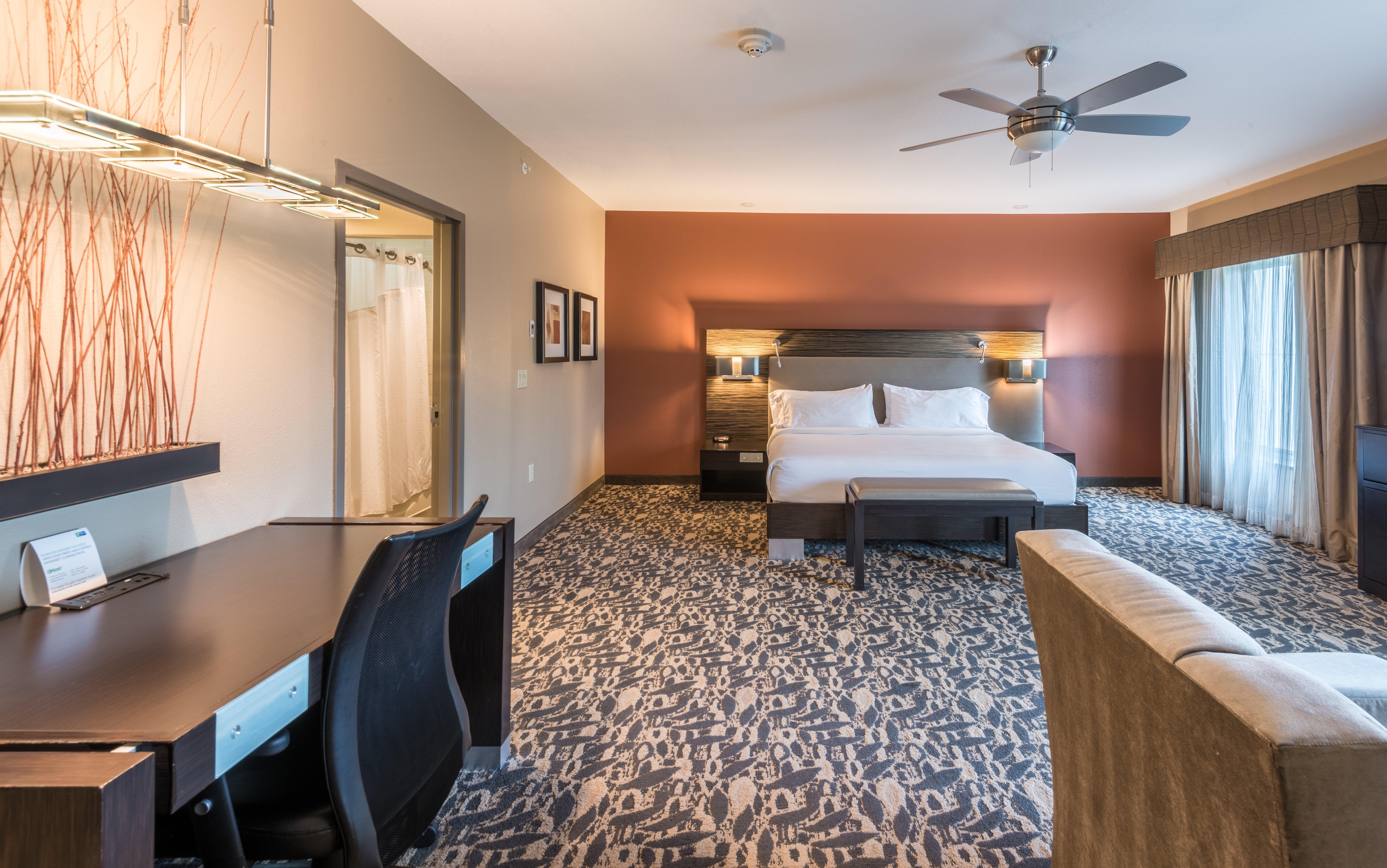 Holiday Inn Express & Suites North Dallas At Preston By Ihg Екстер'єр фото