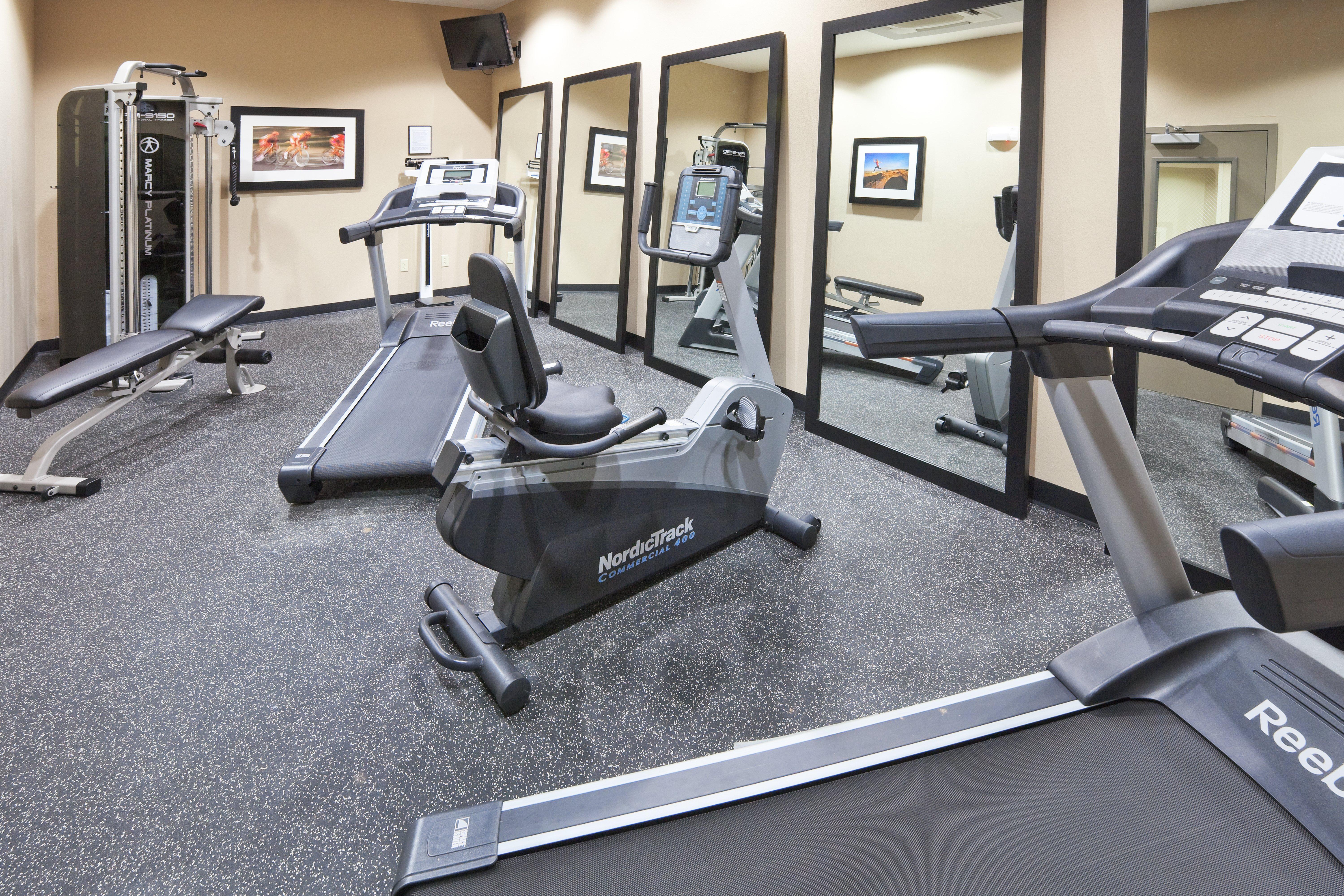 Holiday Inn Express & Suites North Dallas At Preston By Ihg Екстер'єр фото